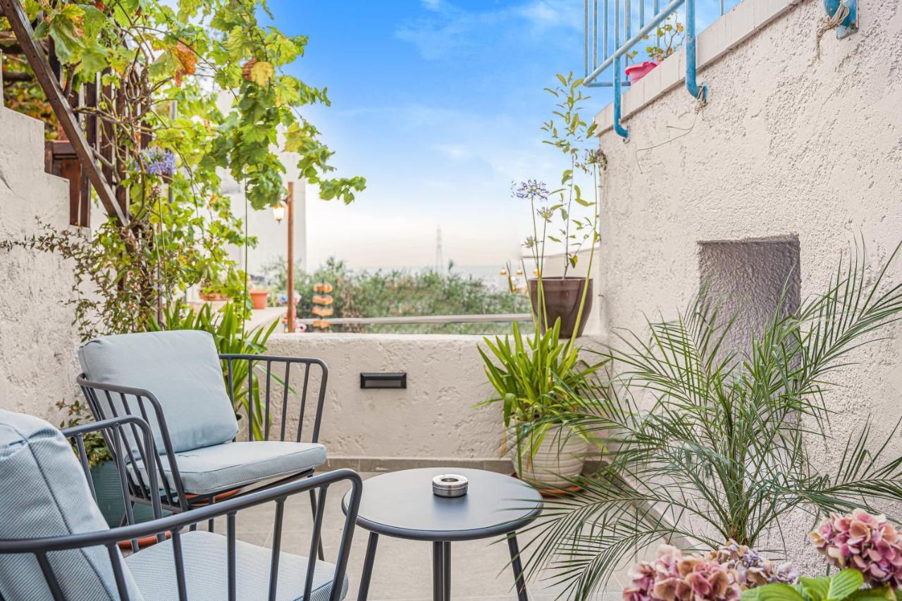 הרסוניסוס Achatis Suites מראה חיצוני תמונה